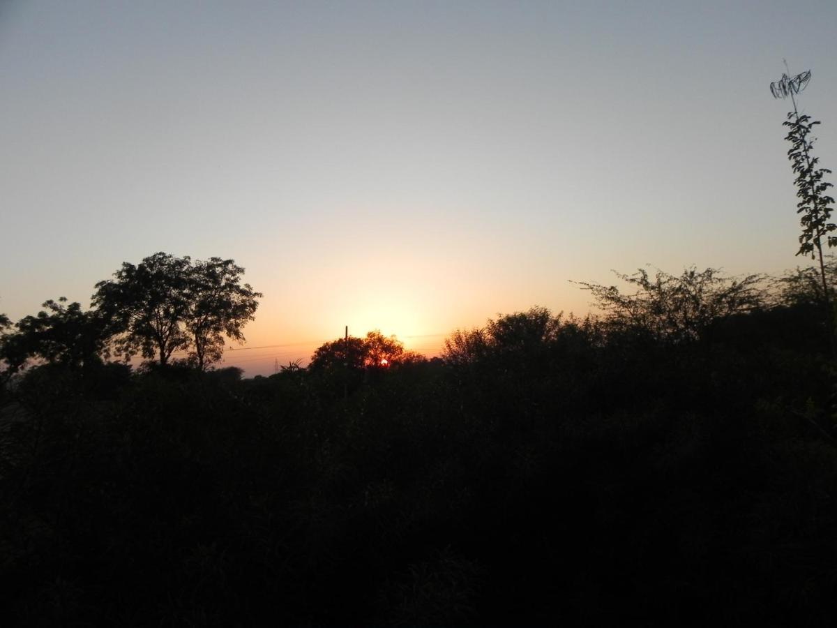 The Govindam Resort Vrindāvan Buitenkant foto
